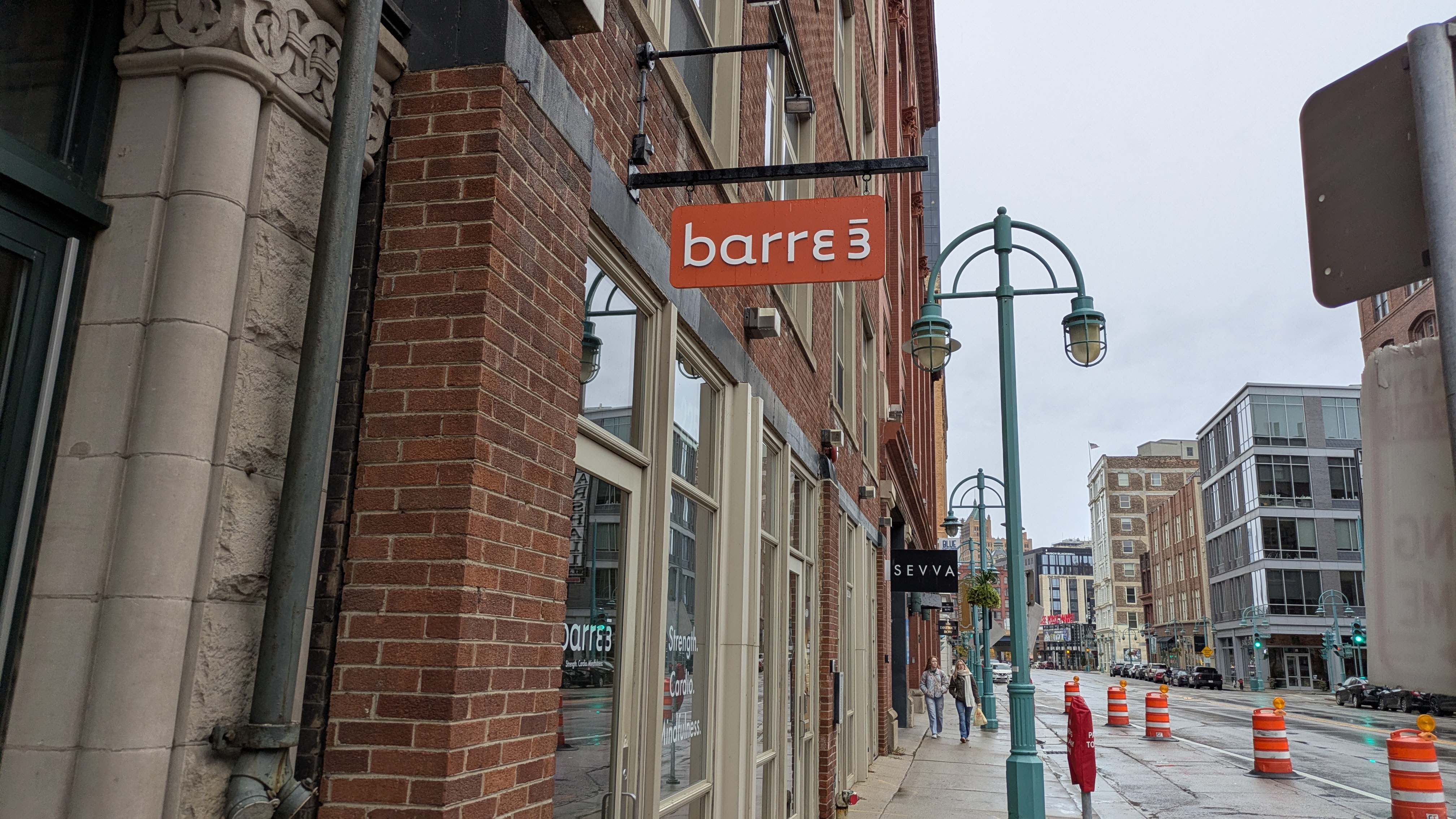 Week One: free class at barre3